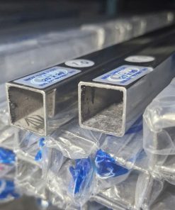 vuong inox 304 20 20mm