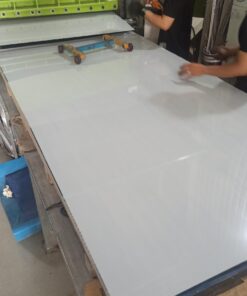 inox cắt và dán keo cho khách